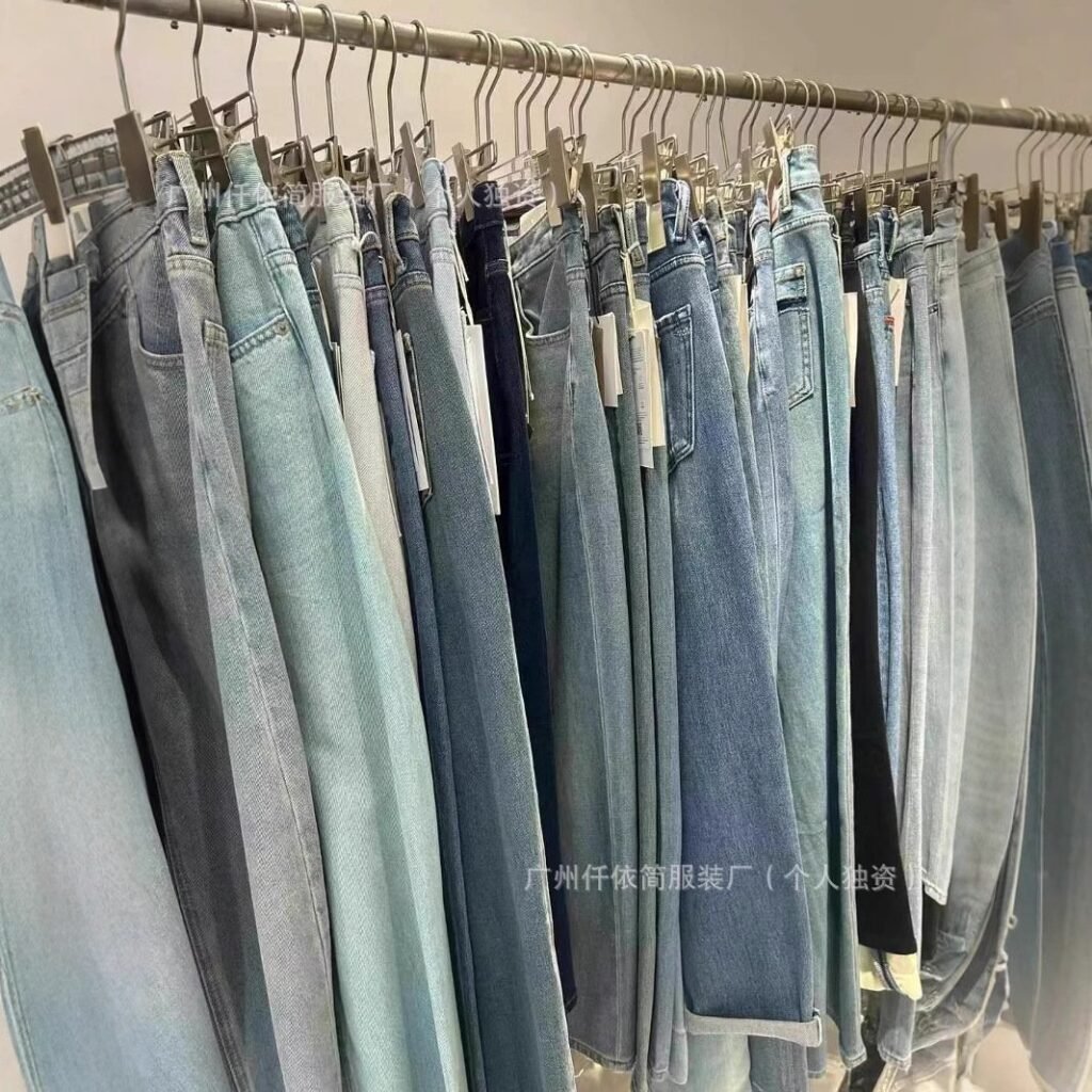 [2025 New] DACLAIRE Women's High-Waisted Jeans - Flare & Straight Leg Denim Pants (Anshun Stretch Fabric) - Petite to Plus Size Wholesale (12 Colors)