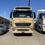 HOWO TH7 LNG Tractor Head | 480HP CNG Engine | 6X4 Drive | 1000L Tank Capacity | CE/GCC Certified (ZZ4257V324HF1)
